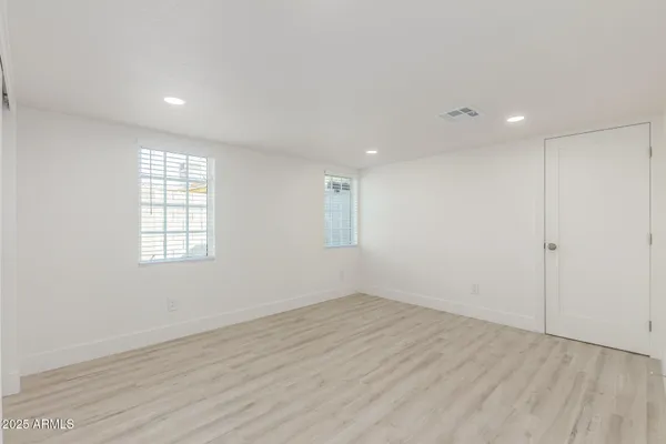 $4,500 | 120 West Hu Esta Drive, Tempe, AZ 85282