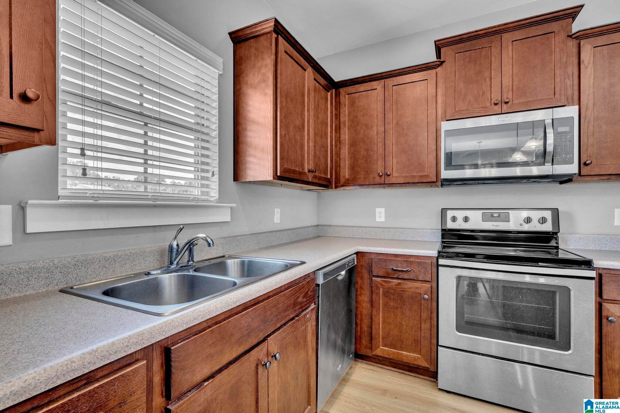 4383 Ridgemont Circle Birmingham, AL 35244 - Photo 13 of 24 Gallery Image 13