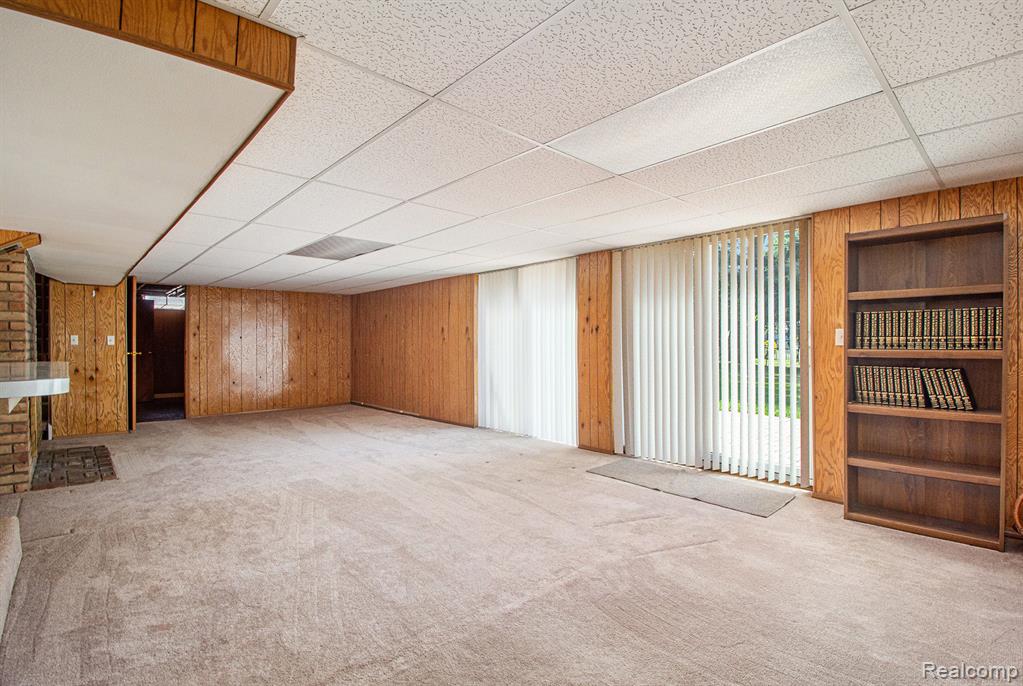 4910 Clarkston Road Clarkston, MI 48348 - Photo 20 of 33 Gallery Image 20
