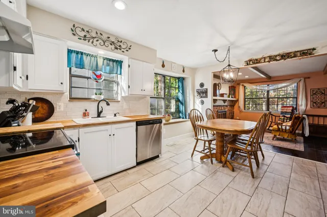 $635,000 | 86 William Feather Drive, Voorhees, NJ 08043