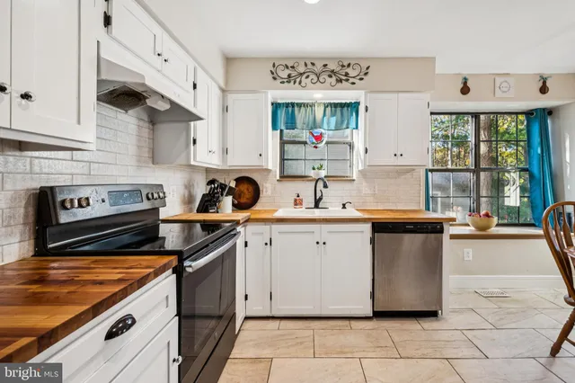 $635,000 | 86 William Feather Drive, Voorhees, NJ 08043