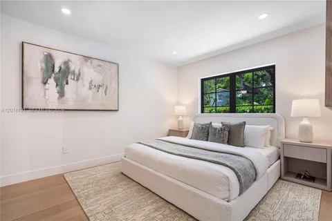 $2,900,000 | 1037 Sevilla Avenue, Coral Gables, FL 33134
