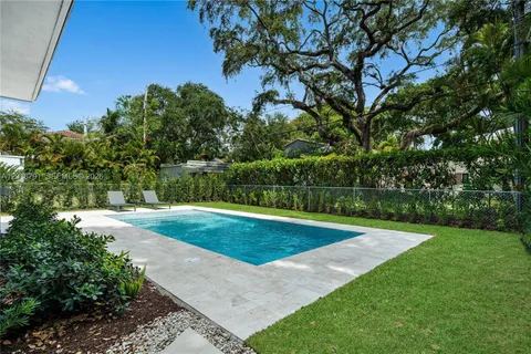 $2,900,000 | 1037 Sevilla Avenue, Coral Gables, FL 33134