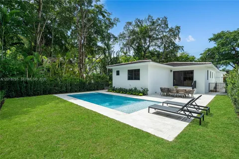 $2,900,000 | 1037 Sevilla Avenue, Coral Gables, FL 33134