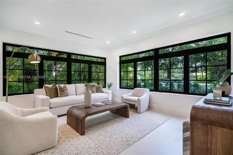 $2,900,000 | 1037 Sevilla Avenue, Coral Gables, FL 33134