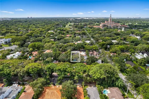 $2,900,000 | 1037 Sevilla Avenue, Coral Gables, FL 33134