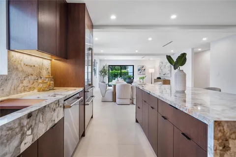 $2,900,000 | 1037 Sevilla Avenue, Coral Gables, FL 33134