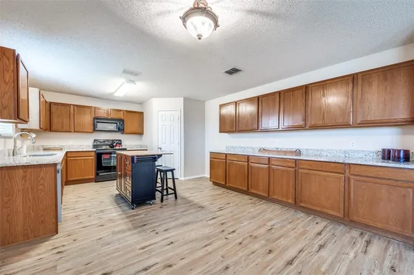 $2,945 | 3601 Kathryn Way, McKinney, TX 75070