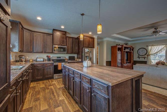 2331 Little Mountain Road Alexis, NC 28006 - Photo 10 of 17 Gallery Image 10