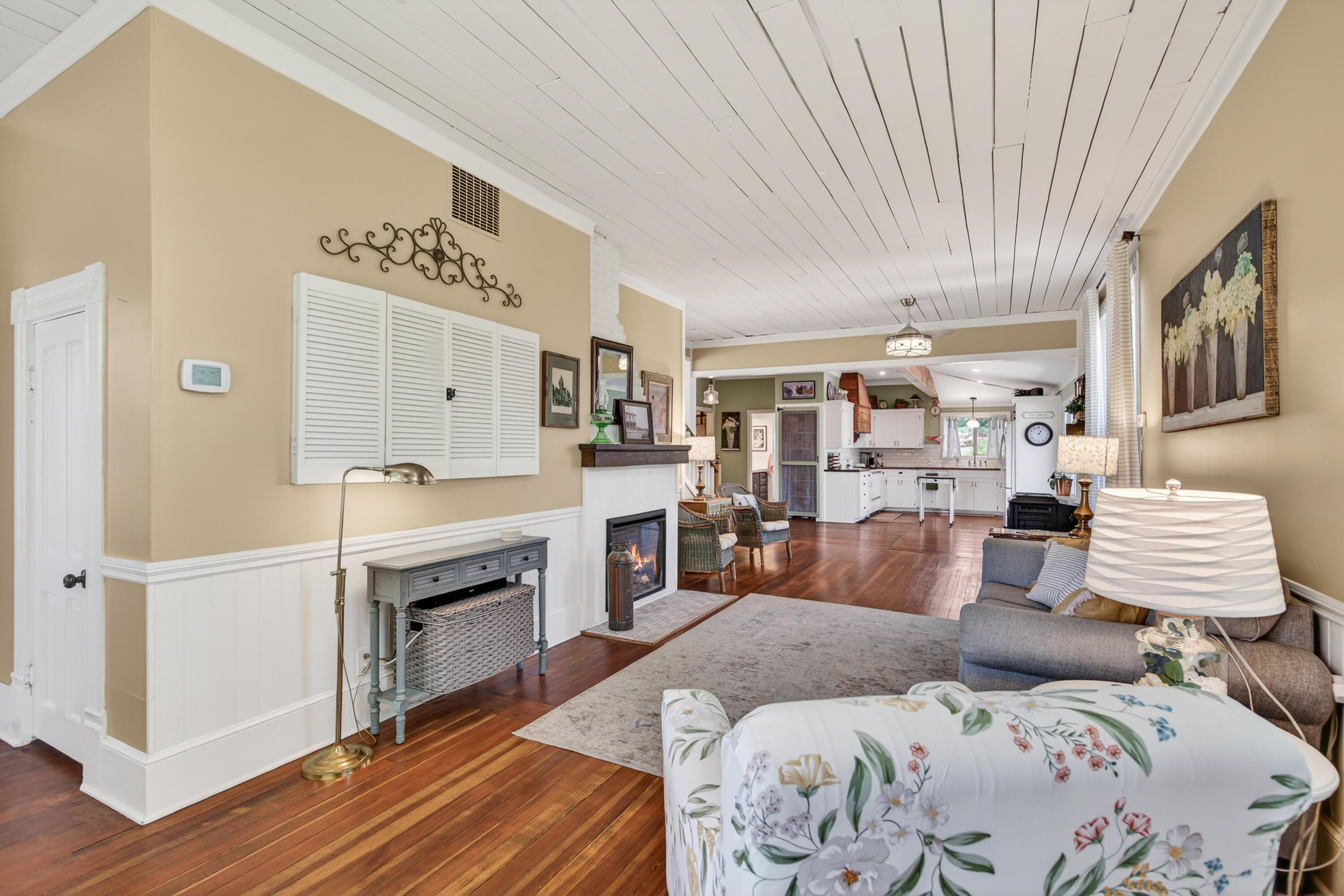 6928 Wagner Creek Road Talent, OR 97540 - Photo 29 of 48 Gallery Image 29
