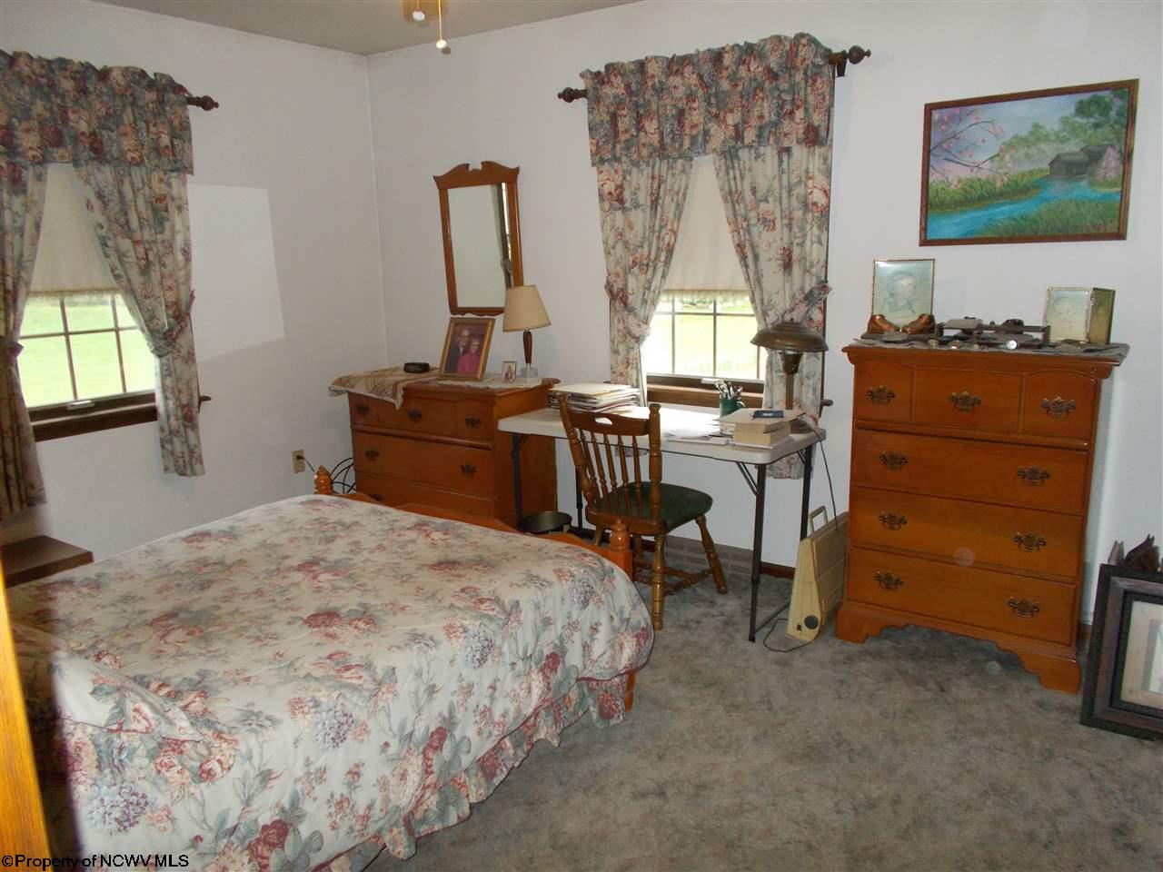 3554 Crossroads Road Fairview, WV 26570 - Photo 9 of 19 Gallery Image 9