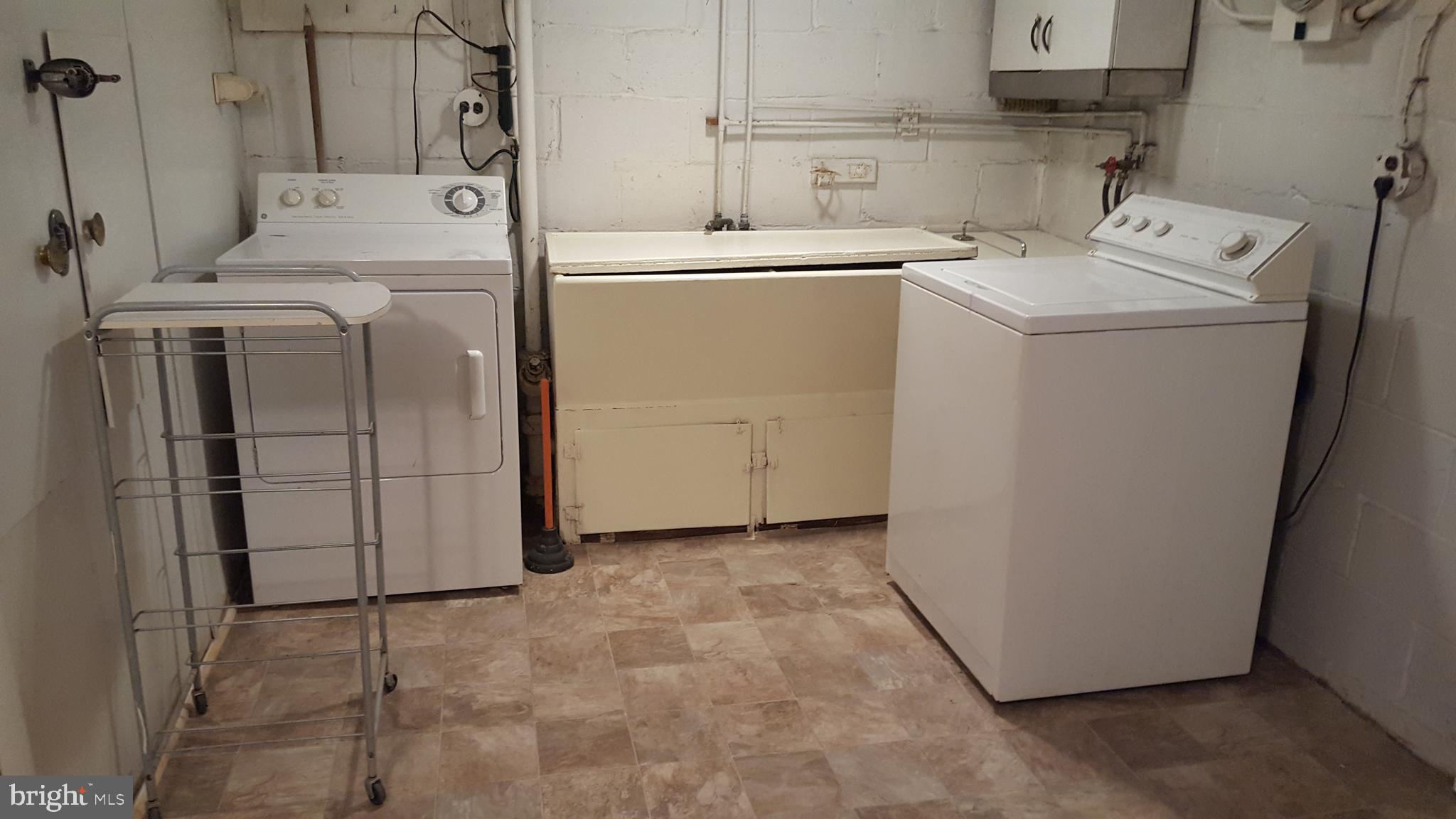 3522 Dunhaven Road Baltimore, MD 21222 - Photo 16 of 18 LAUNDRY ROOM