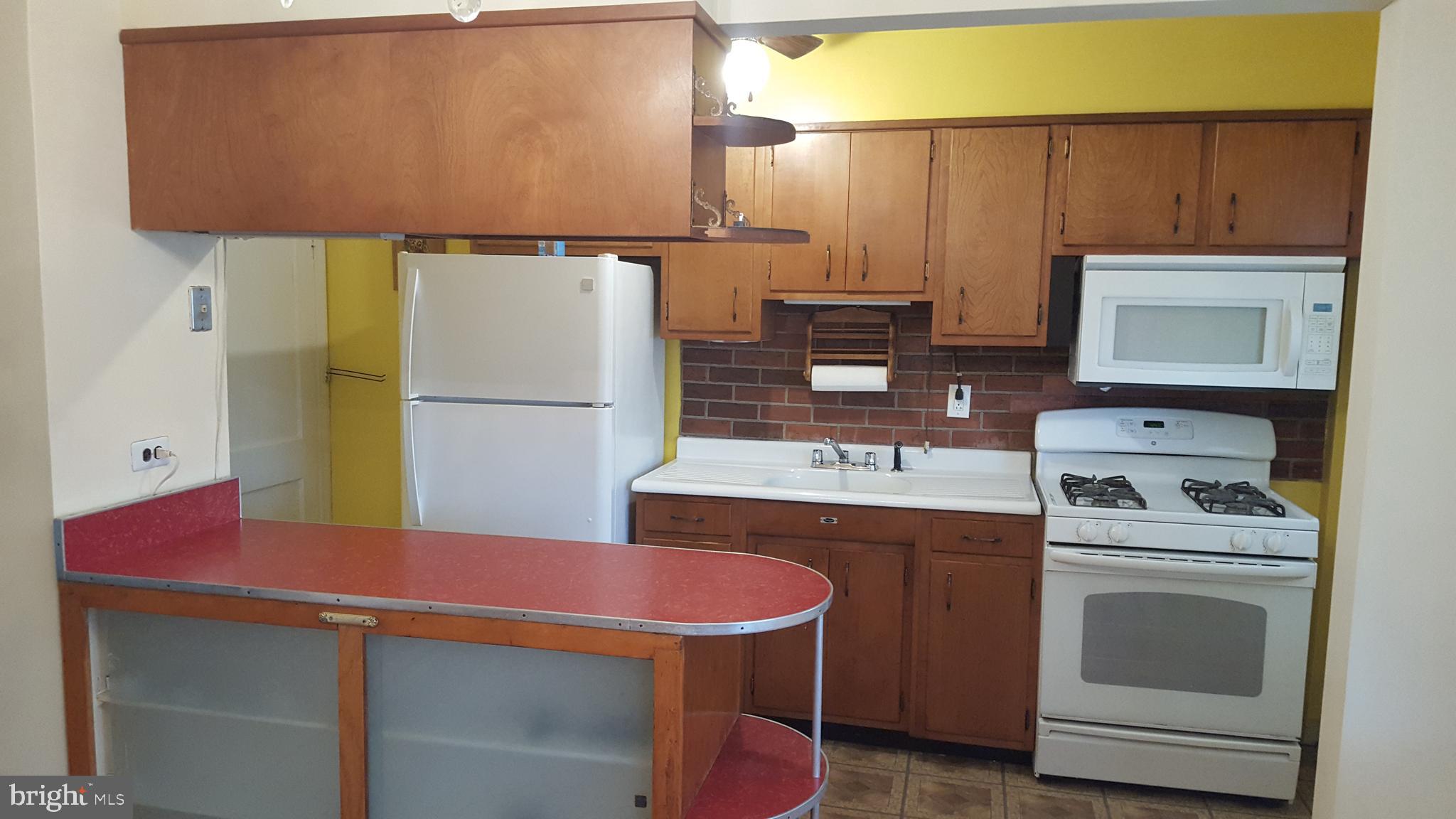 3522 Dunhaven Road Baltimore, MD 21222 - Photo 8 of 18 KITCHEN