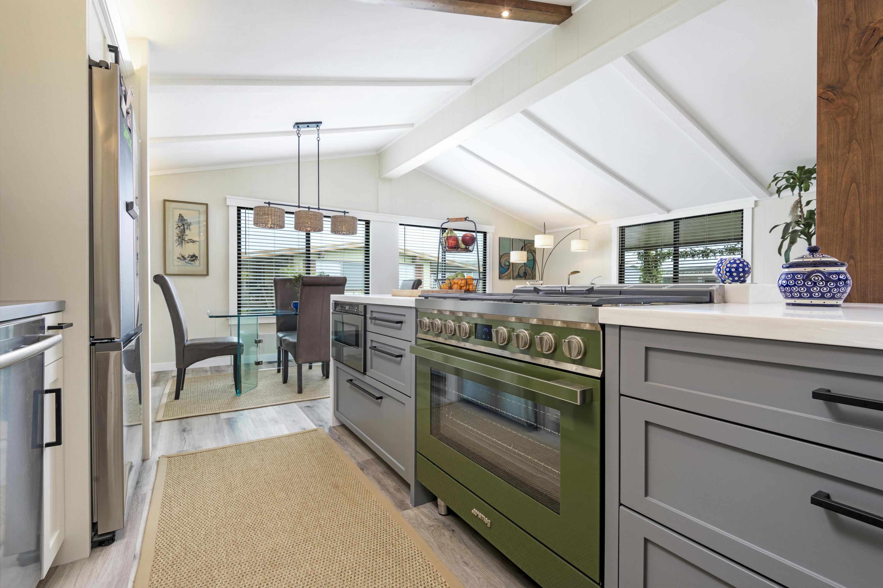 3950 Via Real, Unit SPC 239 Carpinteria, CA 93013 - Photo 7 of 24 3950ViaReal_014