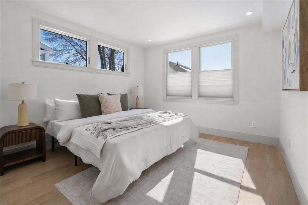 10-12 Clyde Road, Unit 1 Watertown, MA 02472 - Photo 21 of 41