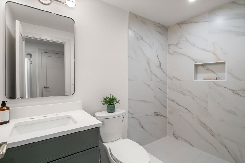 10-12 Clyde Road, Unit 1 Watertown, MA 02472 - Photo 23 of 41