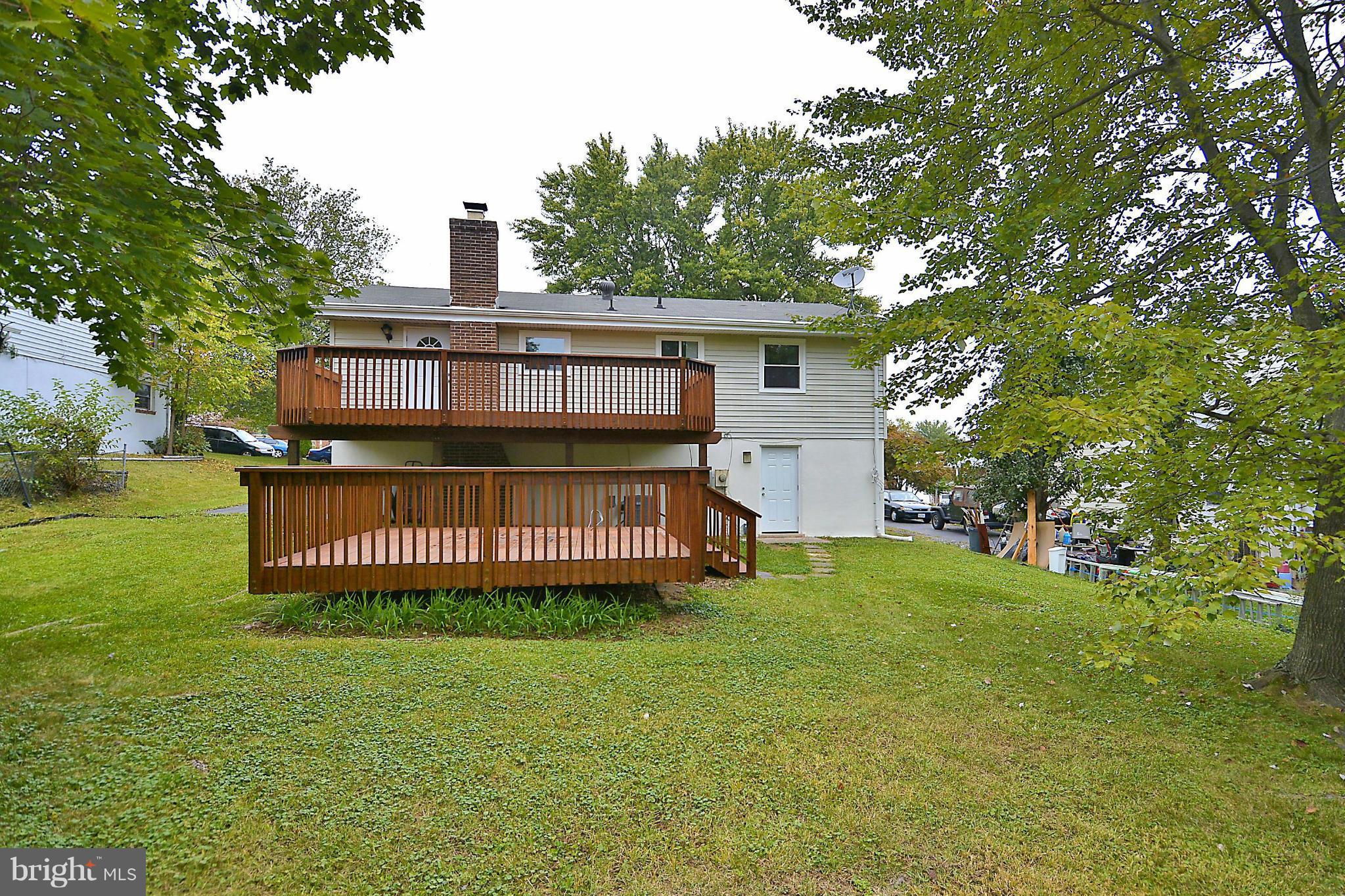 1206 Lee Road Sterling, VA 20164 - Photo 16 of 22 Exterior (Rear)