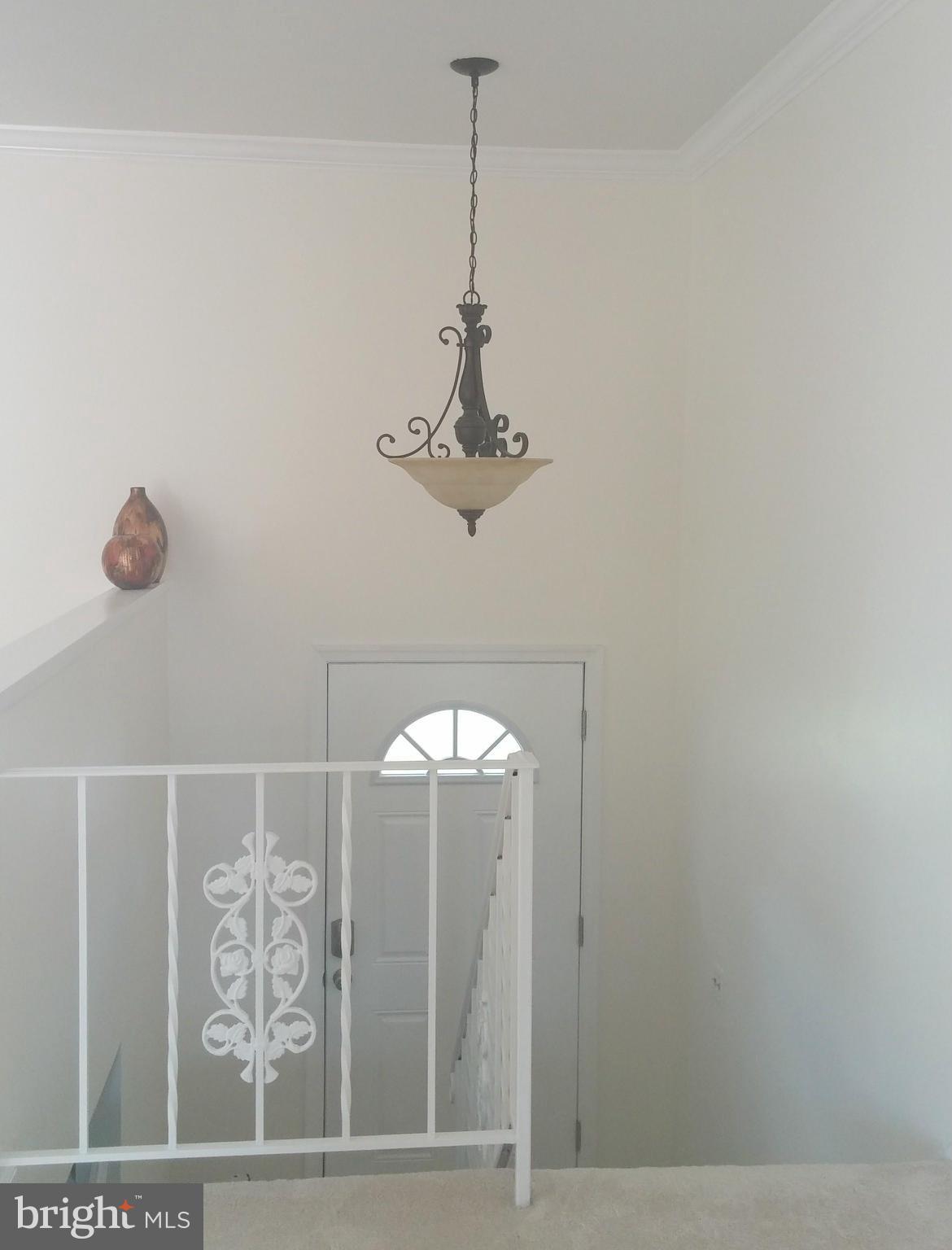 1206 Lee Road Sterling, VA 20164 - Photo 5 of 22 Foyer