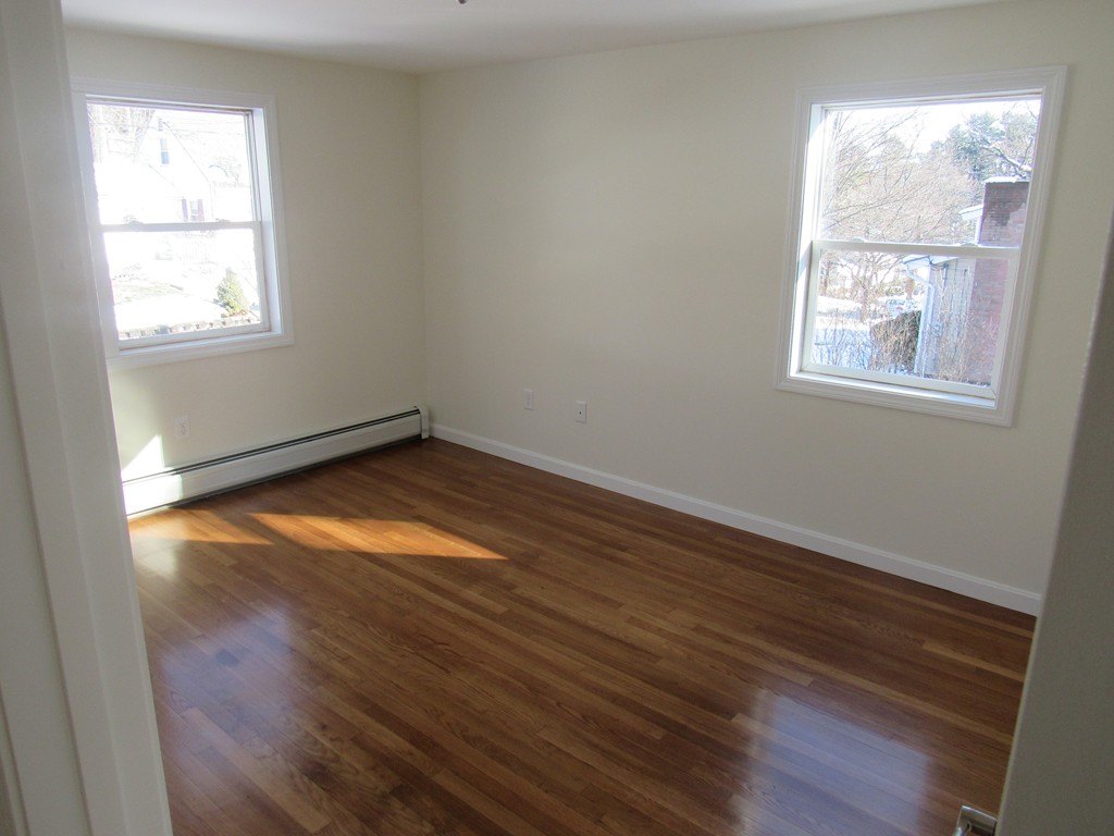 36 Jane Road Methuen, MA 01844 - Photo 13 of 16 Gallery Image 13