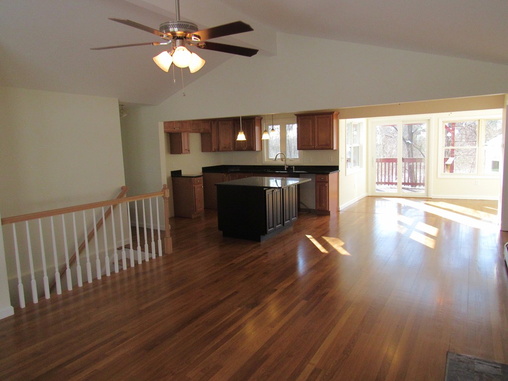 36 Jane Road Methuen, MA 01844 - Photo 4 of 16 Gallery Image 4
