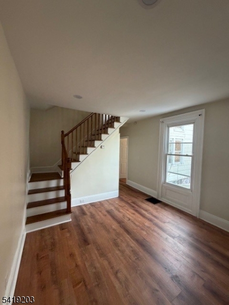 19 Ransome Place Plainfield, NJ 07063 - Photo 2 of 10