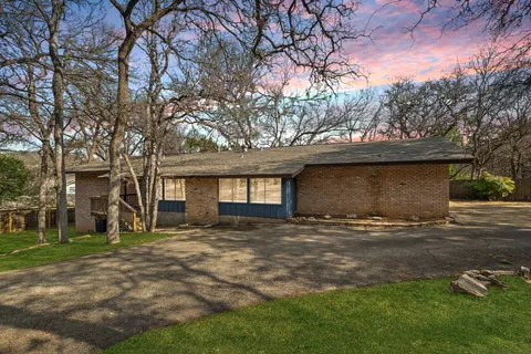 $1,200,000 | 1603 Westlake Drive, Austin, TX 78746