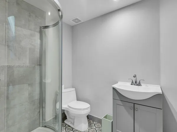 $7,800 | 2051 Southeast 3rd Street, Unit TH11, Deerfield Beach, FL 33441