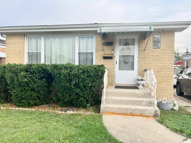 $374,900 | 3639 Dora Street, Franklin Park, IL 60131