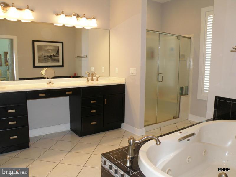 4770 Huntingfield Road Rock Hall, MD 21661 - Photo 19 of 26 Bath (Master)