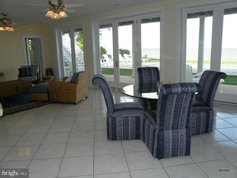 4770 Huntingfield Road Rock Hall, MD 21661 - Photo 20 of 26 Family Room