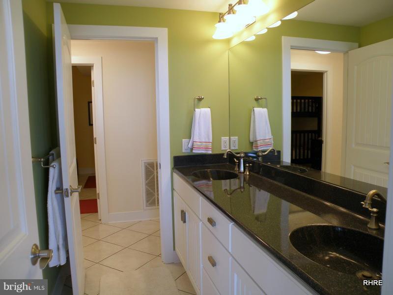 4770 Huntingfield Road Rock Hall, MD 21661 - Photo 24 of 26 Bath