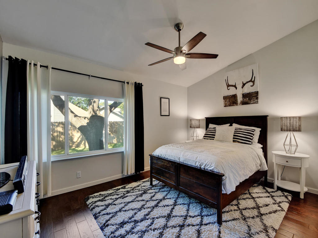 5320 Presidio Road Austin, TX 78745 - Photo 18 of 37