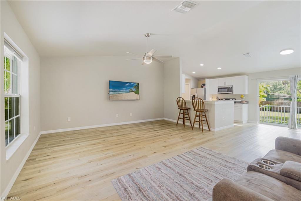 211 Palmacea Road Fort Myers, FL 33905 - Photo 7 of 48