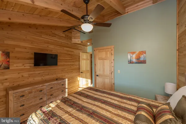 $879,900 | 94 Rocky Gap Trail, McHenry, MD 21541
