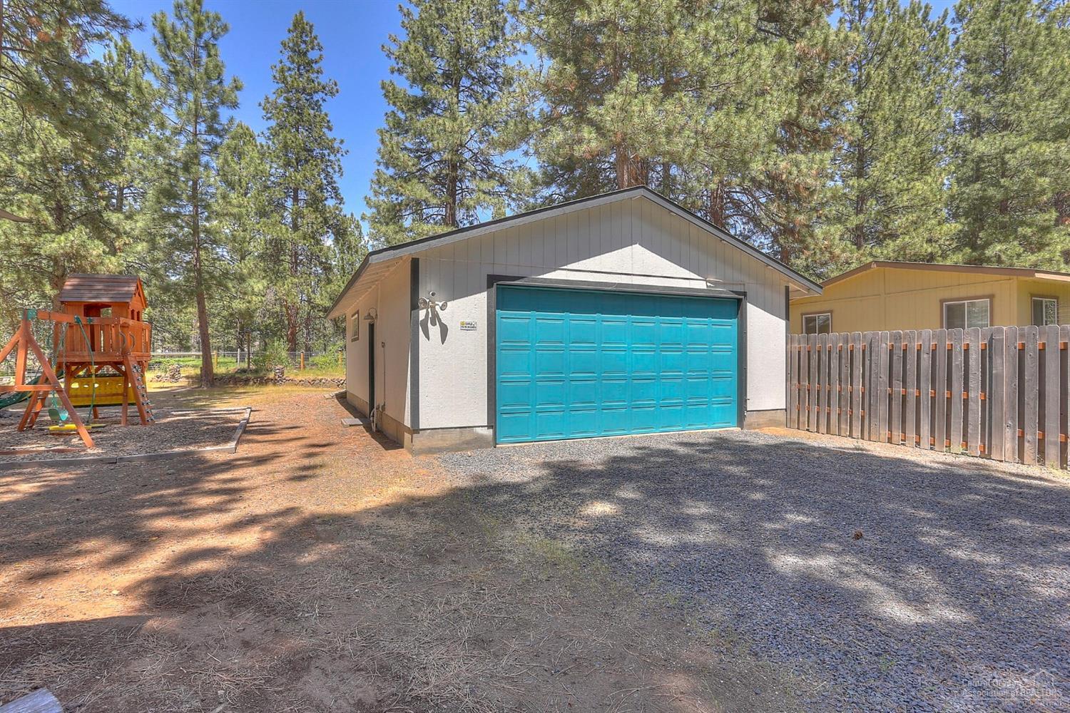 19420 Indian Summer Road Bend, OR 97702 - Photo 23 of 25 Additional Photo