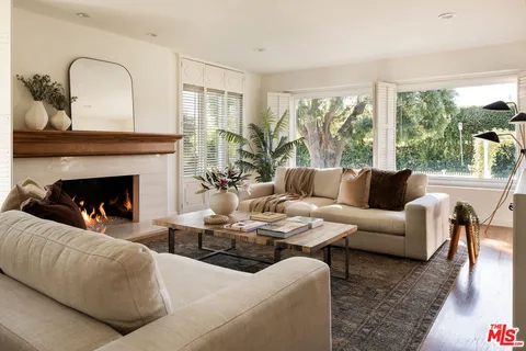 $2,997,000 | 10225 Valley Spring Lane, Toluca Lake, CA 91602