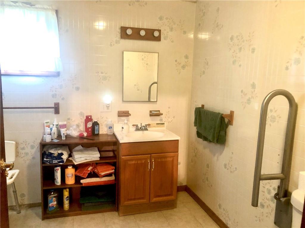 124 Cherry Tree Road Grindstone, PA 15442 - Photo 11 of 12
