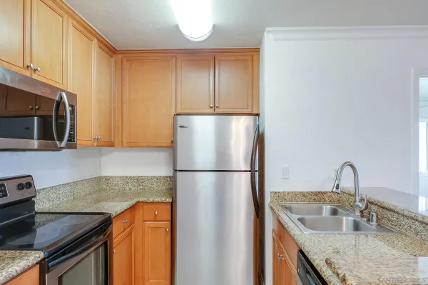 $425,000 | 1423 Graves Avenue, Unit 241, El Cajon, CA 92021