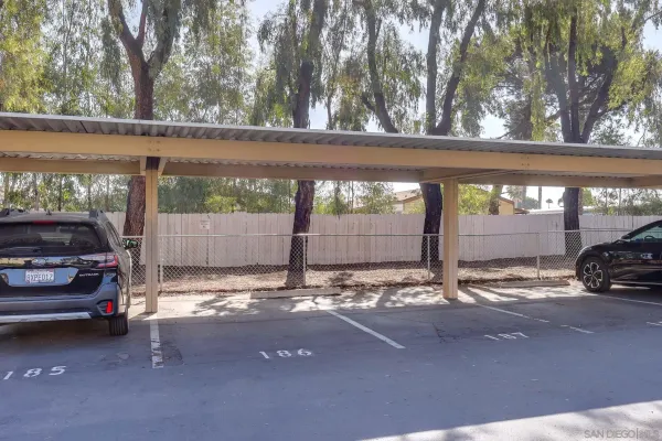 $425,000 | 1423 Graves Avenue, Unit 241, El Cajon, CA 92021