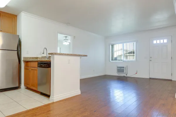 $425,000 | 1423 Graves Avenue, Unit 241, El Cajon, CA 92021