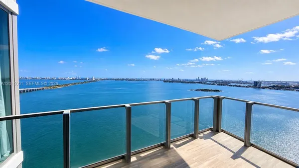 $2,149,000 | 2900 Northeast 7th Avenue, Unit 3207, Miami, FL 33137