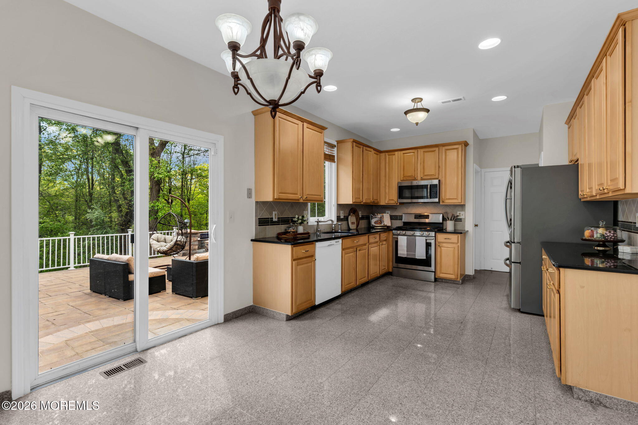 73 Stratton Road Matawan, NJ 07747 - Photo 29 of 88 31-web-or-mls-DSC09489