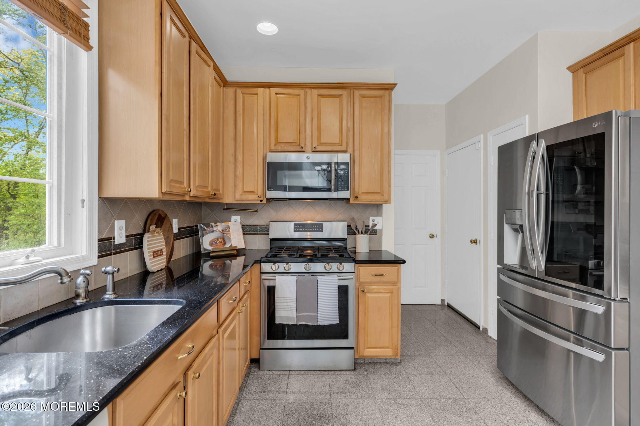 73 Stratton Road Matawan, NJ 07747 - Photo 32 of 88 35-web-or-mls-DSC09509