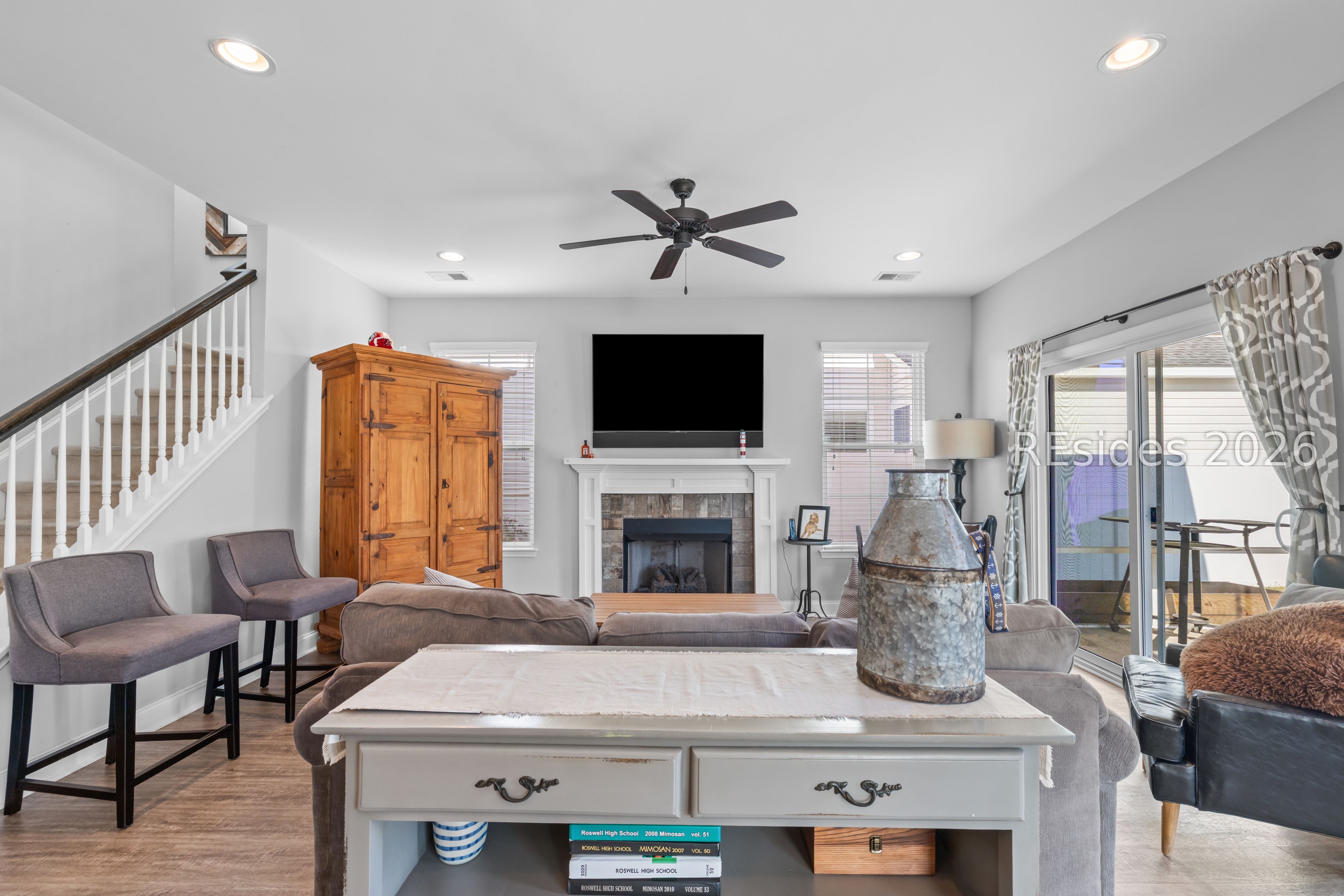 8 7th Avenue Bluffton, SC 29910 - Photo 2 of 42