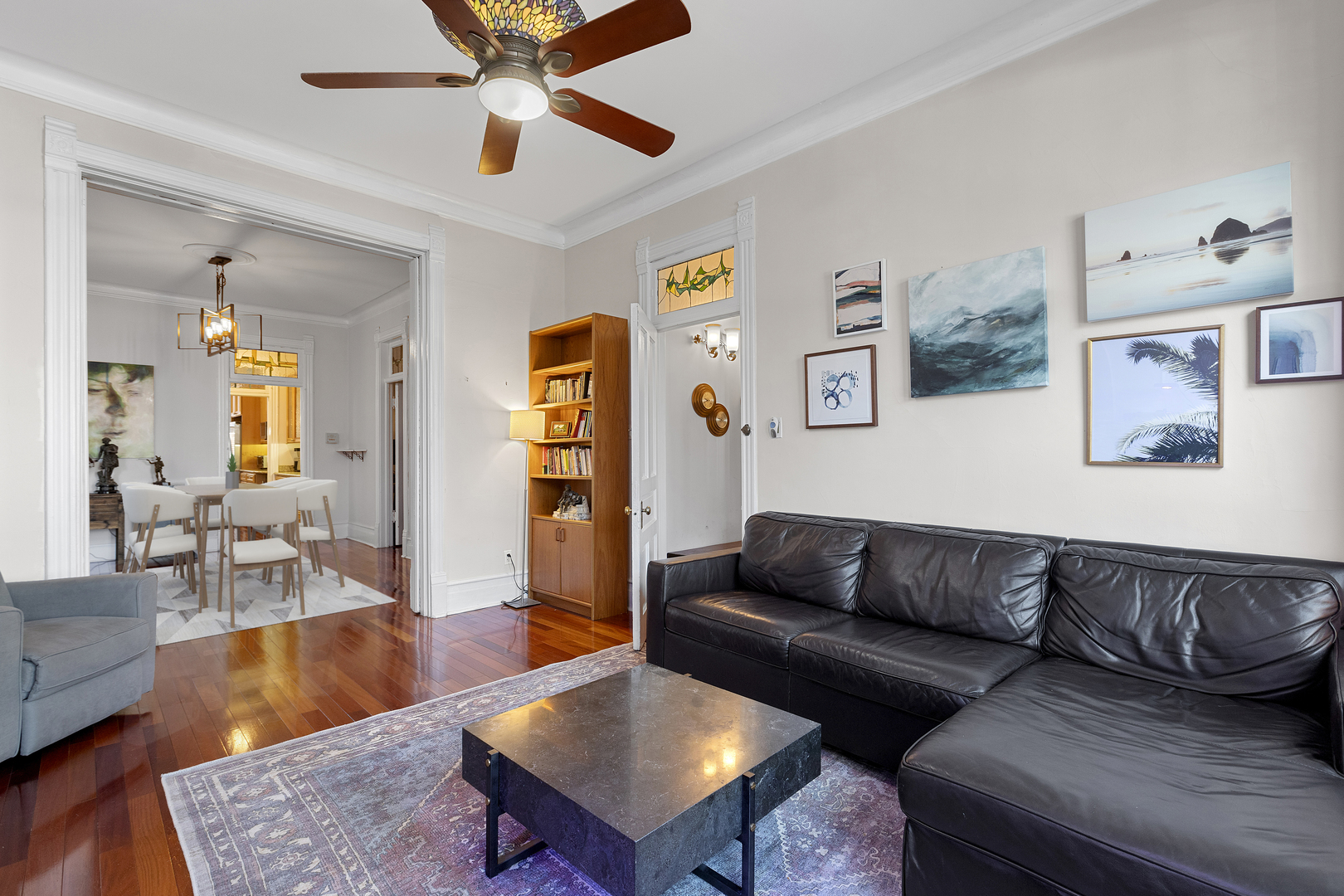 929 West Fletcher Street Chicago, IL 60657 - Photo 8 of 53 a living room with furniture and a couch