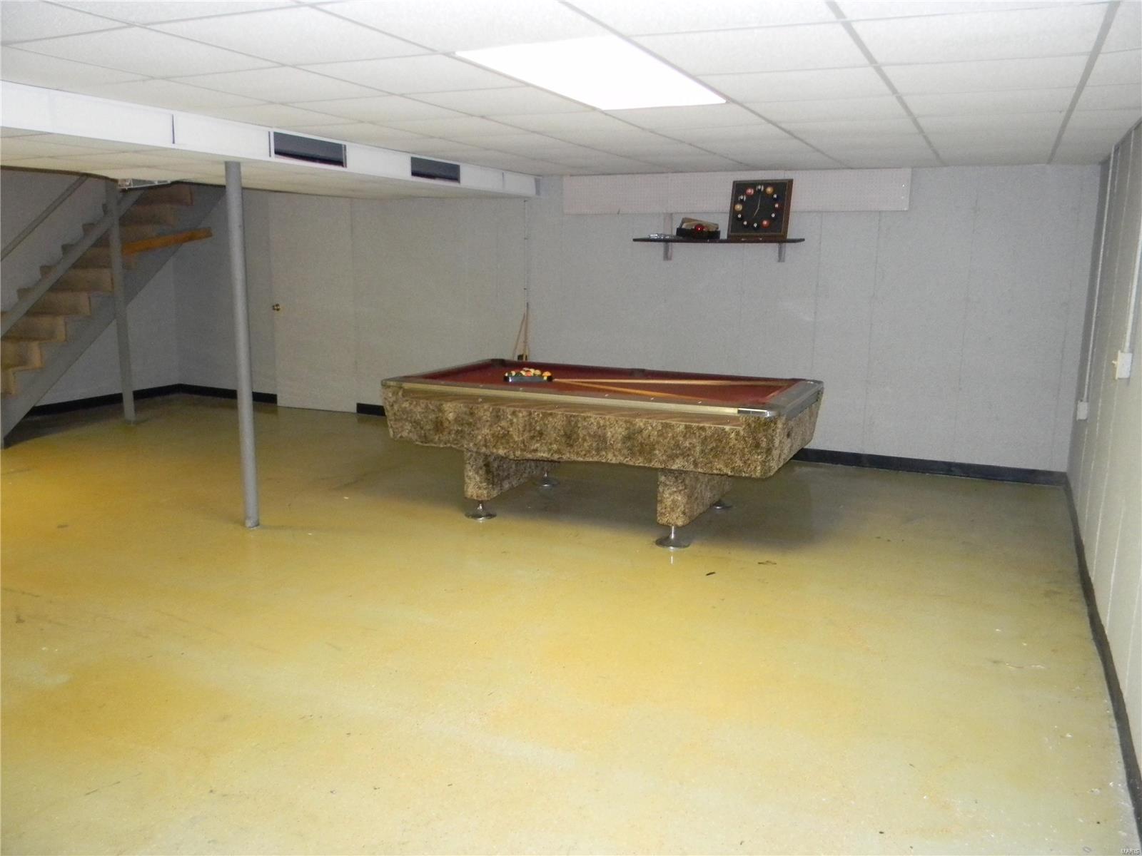 208 Universal Drive St. Peters, MO 63376 - Photo 20 of 27