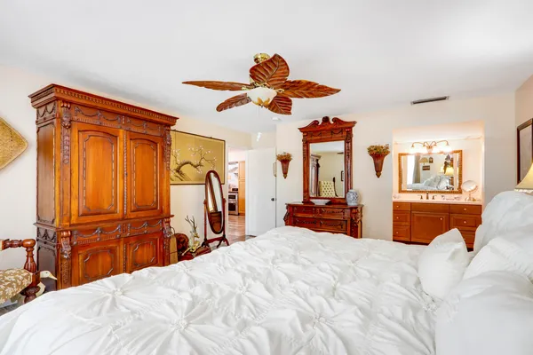 $3,800 | 300 North Hwy A1A, Unit 204A, Jupiter, FL 33477