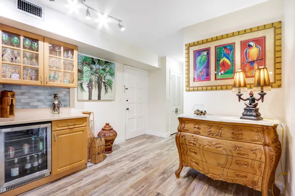 $3,800 | 300 North Hwy A1A, Unit 204A, Jupiter, FL 33477