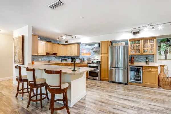 $3,800 | 300 North Hwy A1A, Unit 204A, Jupiter, FL 33477