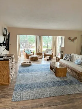 $3,800 | 300 North Hwy A1A, Unit 204A, Jupiter, FL 33477